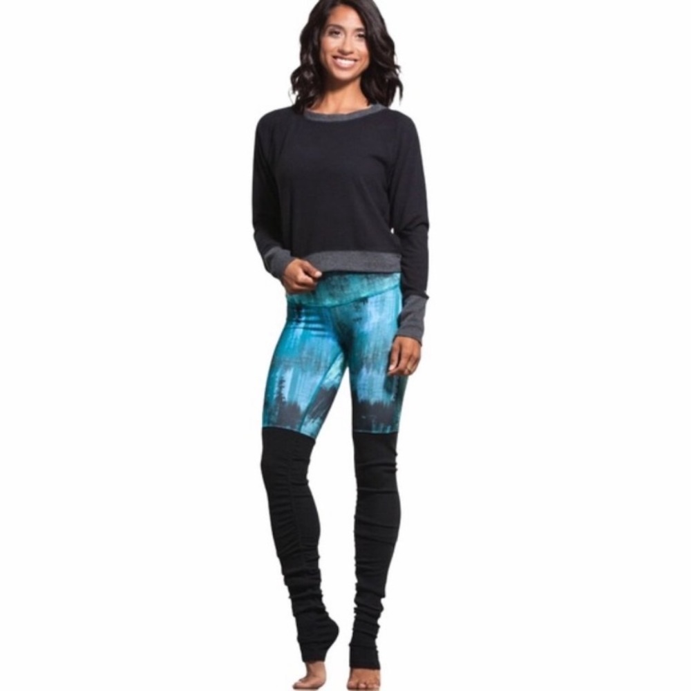 Alo Goddess Legging in Teal Desert Sunset